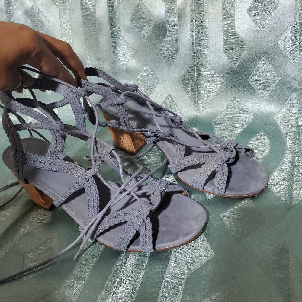 Sandal